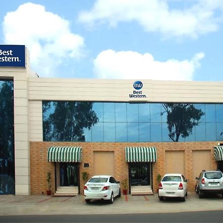 Continent Nakodar Hotel & Resorts Екстериор снимка